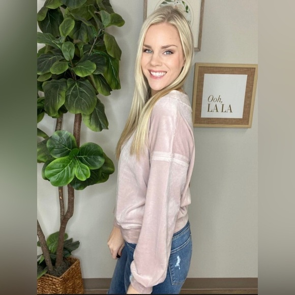 🆕💕Mono B💕 Blush Brushed Velour style Pullover💕 - Picture 3 of 3